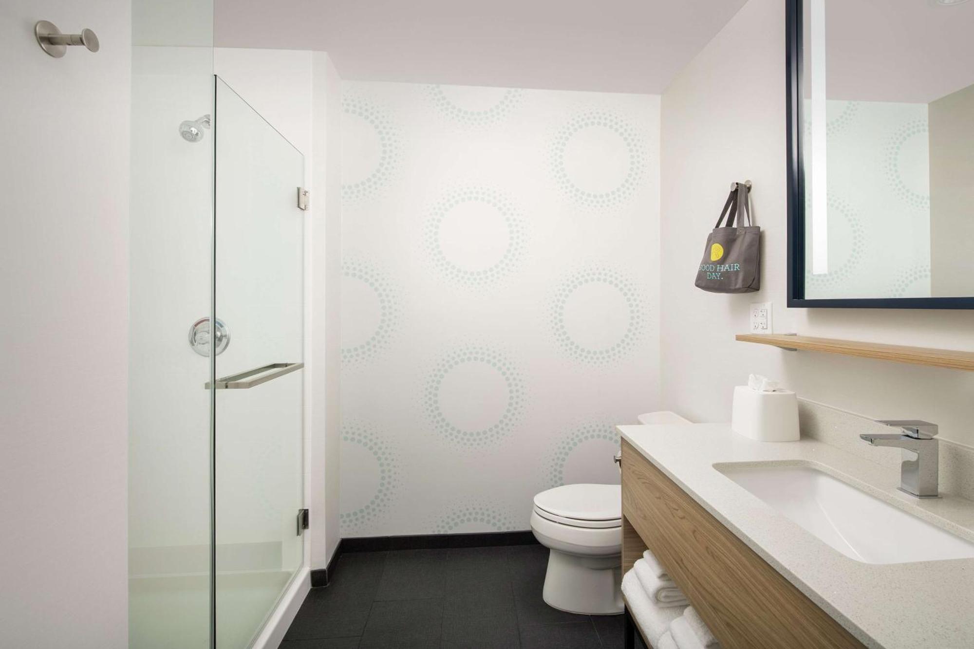 Tru By Hilton Denver Airport Tower Road Bagian luar foto